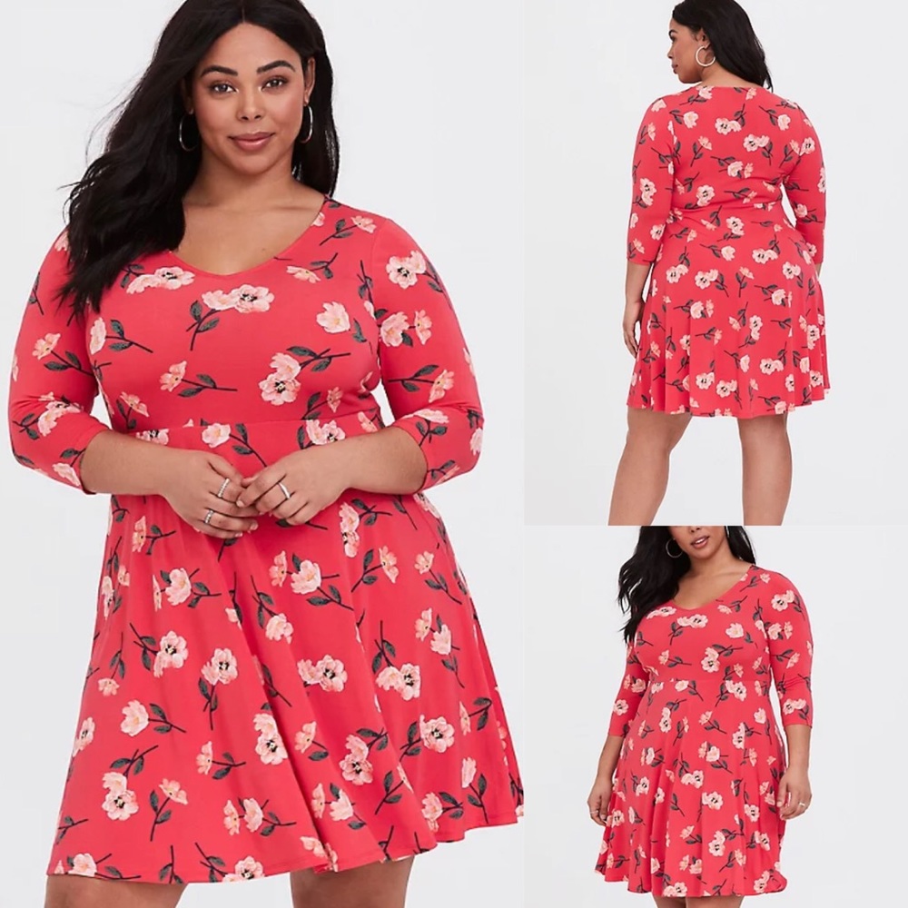 Torrid Red Floral Studio Knit Skater 3/4 Sleeves Dress Size 3